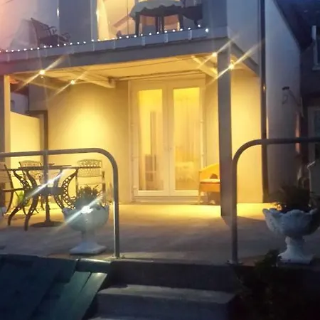 Lake View, 招待所 罗斯卡伯里